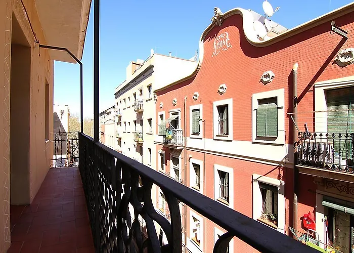 Classbedroom Barcelona Beach Apartments